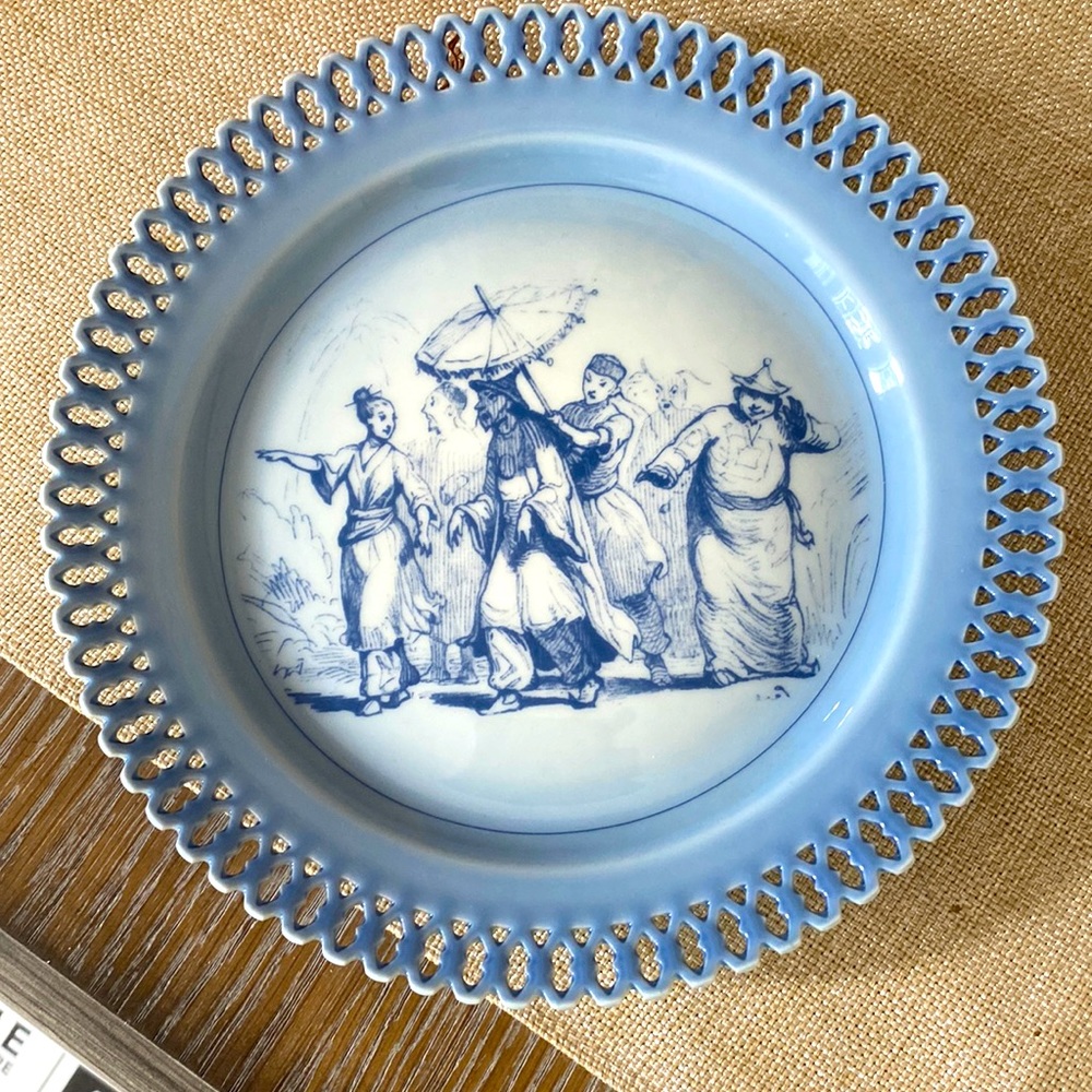 Vintage Hans Christian Andersen’s Fairy Tales Plate